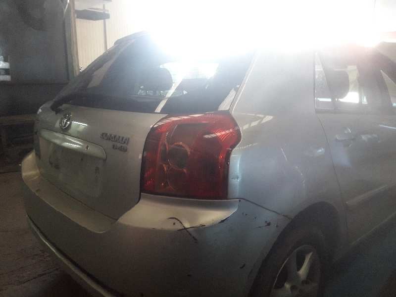 toyota corolla (e12) del año 2005