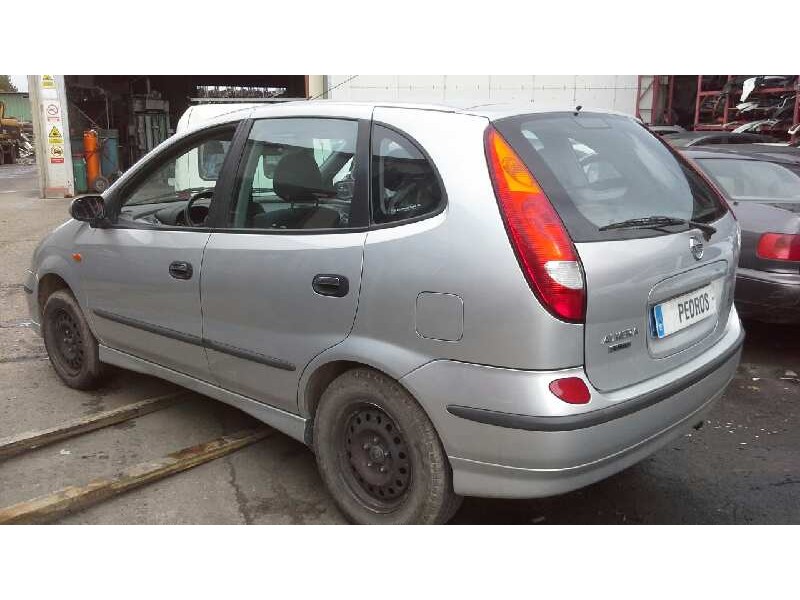 nissan almera tino (v10m) del año 2006