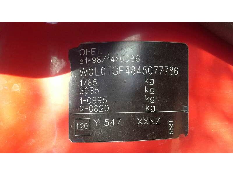 opel astra g berlina del año 2004