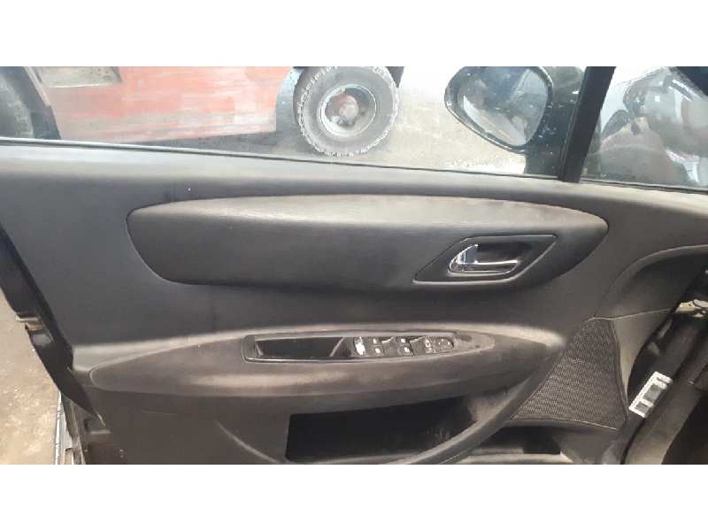 citroën c4 berlina del año 2007