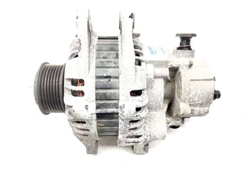 Recambio de alternador para kia sorento i (jc) 2.5 crdi referencia OEM IAM 373004A112  