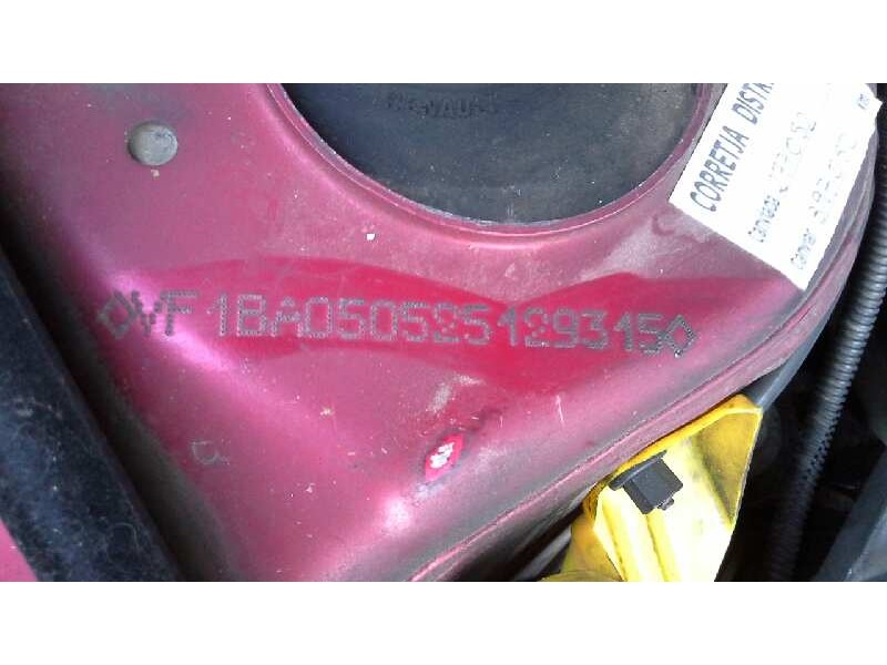 renault megane i fase 2 berlina (ba0) del año 2001