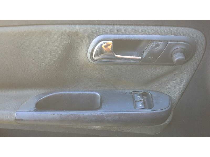 seat cordoba berlina (6l2) del año 2005