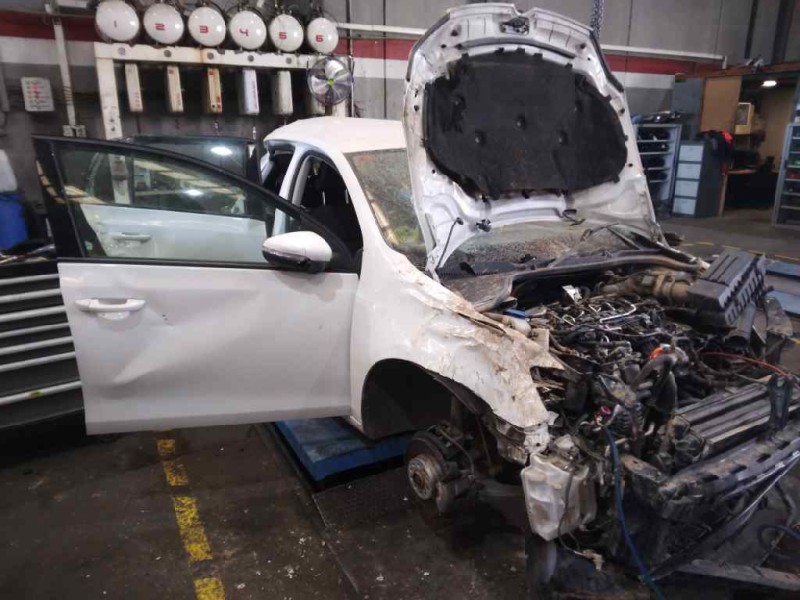 volkswagen golf vi (5k1) del año 2011