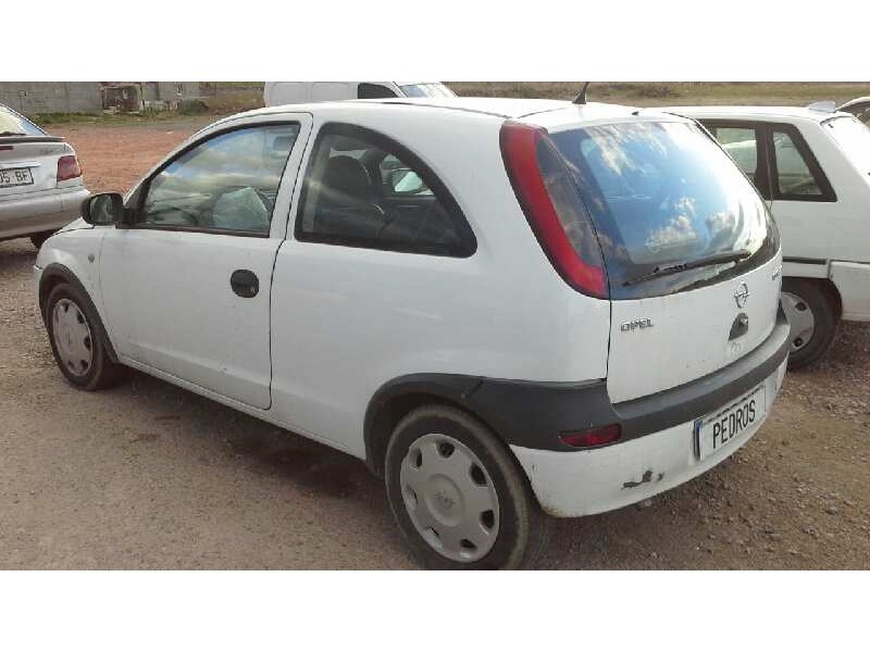 opel corsa c del año 2002