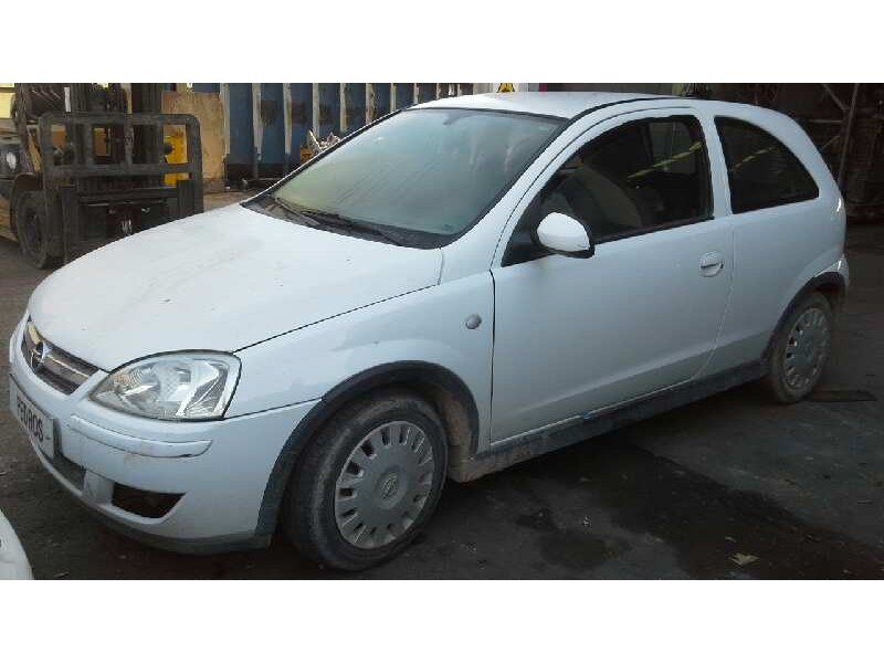 opel corsa c del año 2005