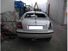 skoda octavia berlina (1u2) del año 1998 2