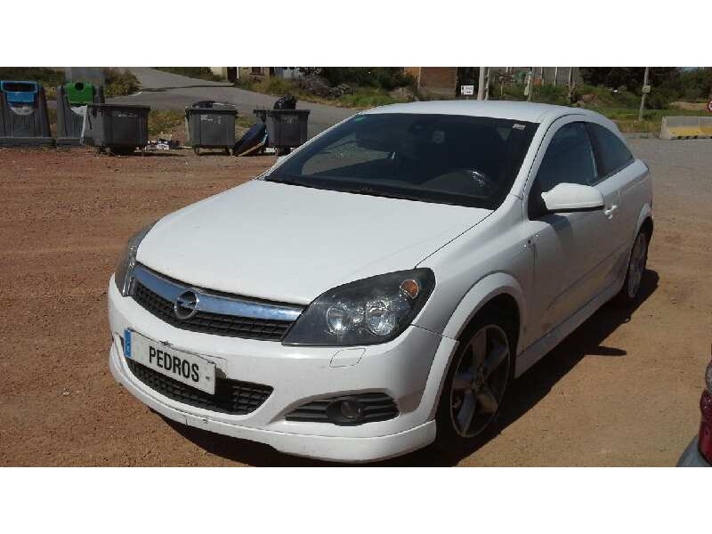 opel astra gtc del año 2009