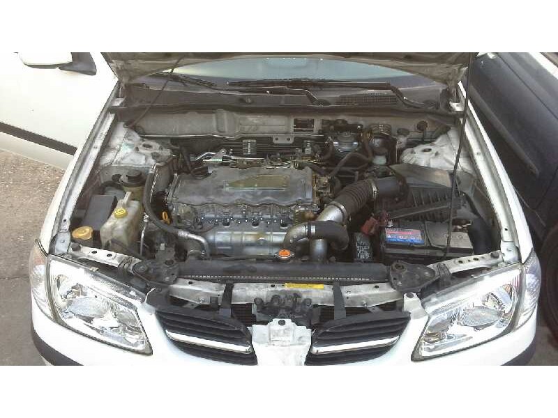 nissan almera (n16/e) del año 2001