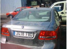 saab 9-3 berlina del año 2006 2