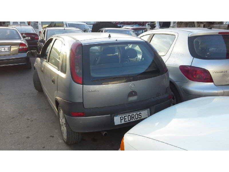 opel corsa c del año 2003
