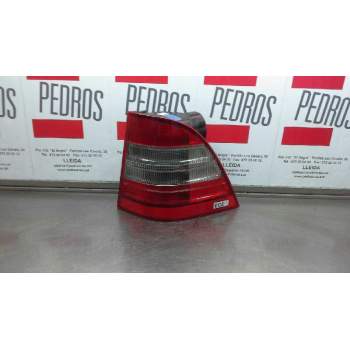 PILOTO TRASERO DERECHO A1638200264 963077025 118511
