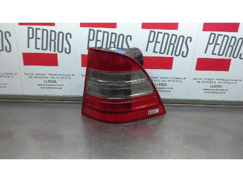 Recambio de piloto trasero derecho para mercedes-benz clase m (w163) referencia OEM IAM   118511