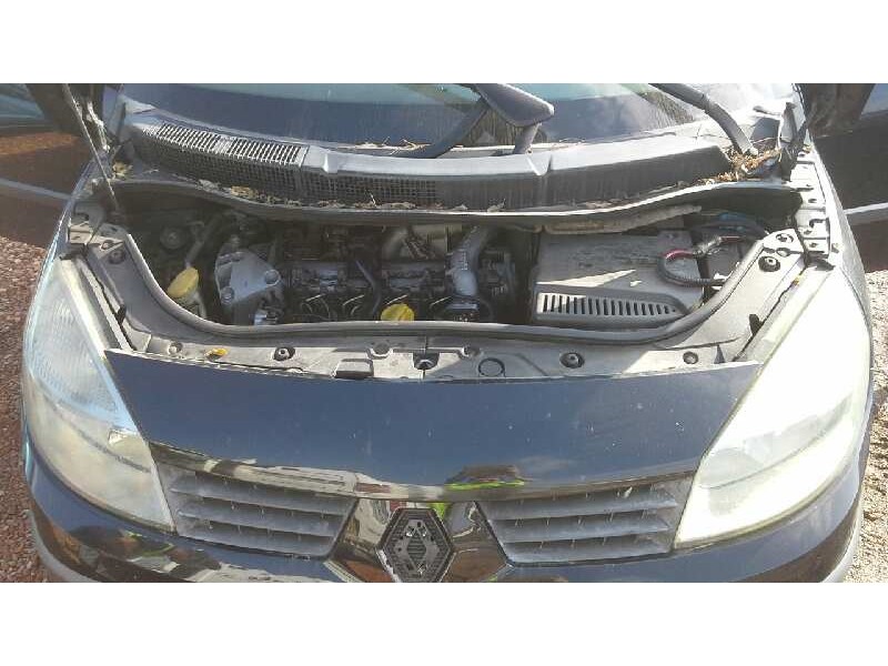 renault scenic ii del año 2003