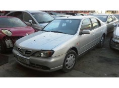 nissan primera berlina (p11) del año 2000