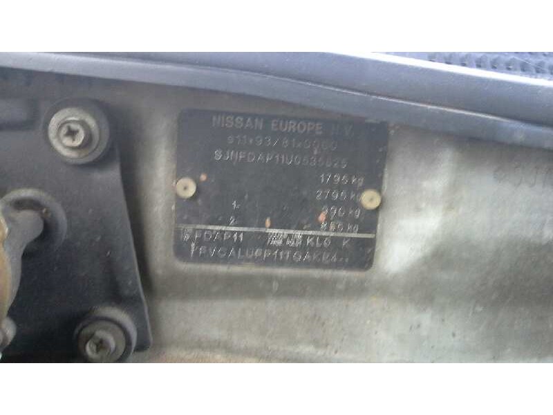 nissan primera berlina (p11) del año 2000