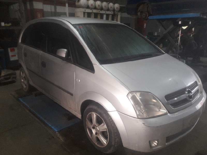 opel meriva del año 2004