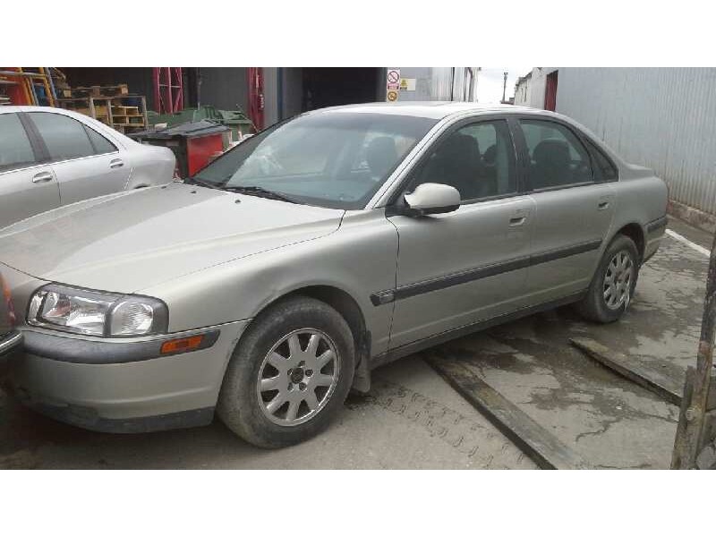 volvo s80 berlina del año 2003