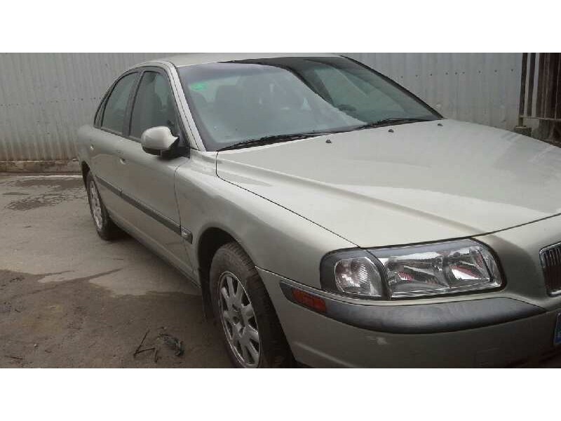 volvo s80 berlina del año 2003