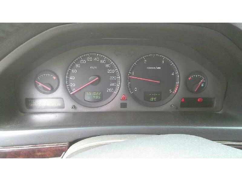 volvo s80 berlina del año 2003