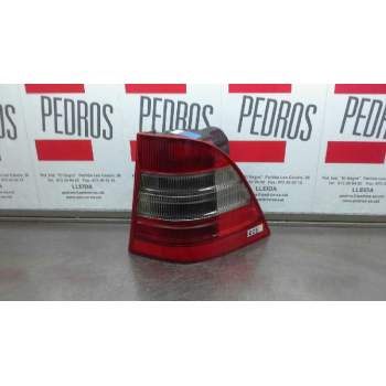 Recambio de piloto trasero derecho para mercedes-benz clase m (w163) referencia OEM IAM   118511