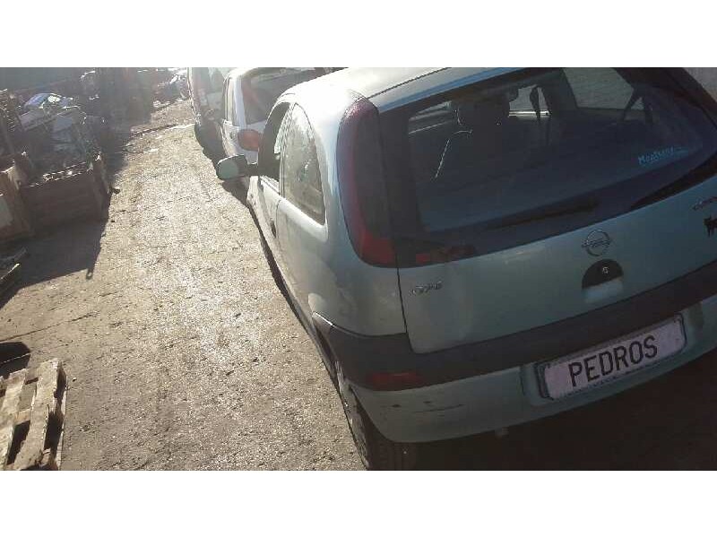 opel corsa c del año 2002