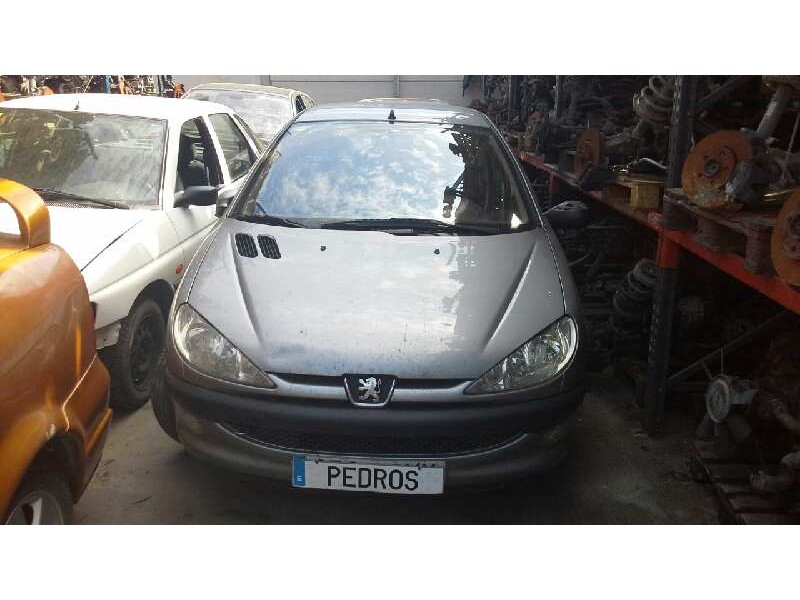 peugeot 206 berlina del año 2003