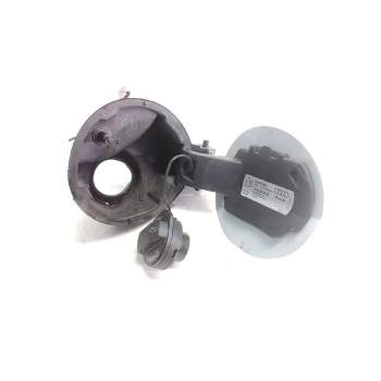 TAPA EXTERIOR COMBUSTIBLE 8J0010508BK 