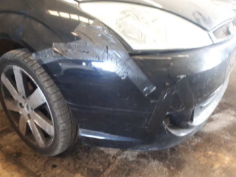 ford focus berlina (cak) del año 2004