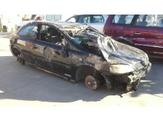 opel astra g berlina del año 2001