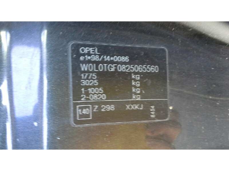 opel astra g berlina del año 2001