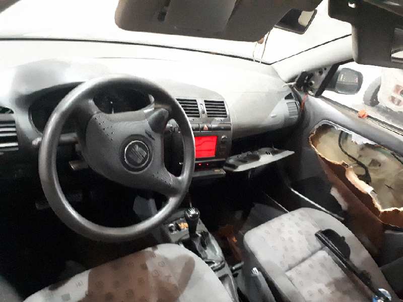 seat ibiza (6k1) del año 2001