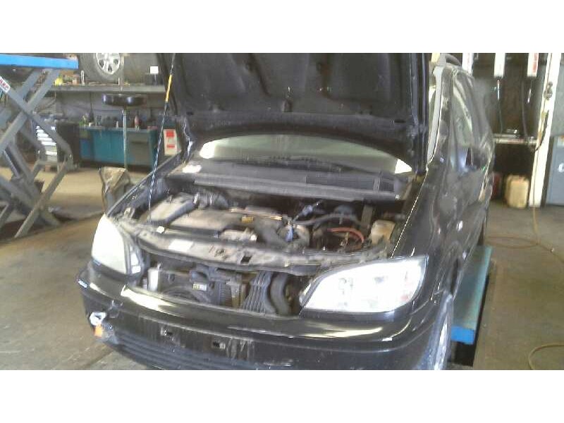 opel zafira a del año 2004