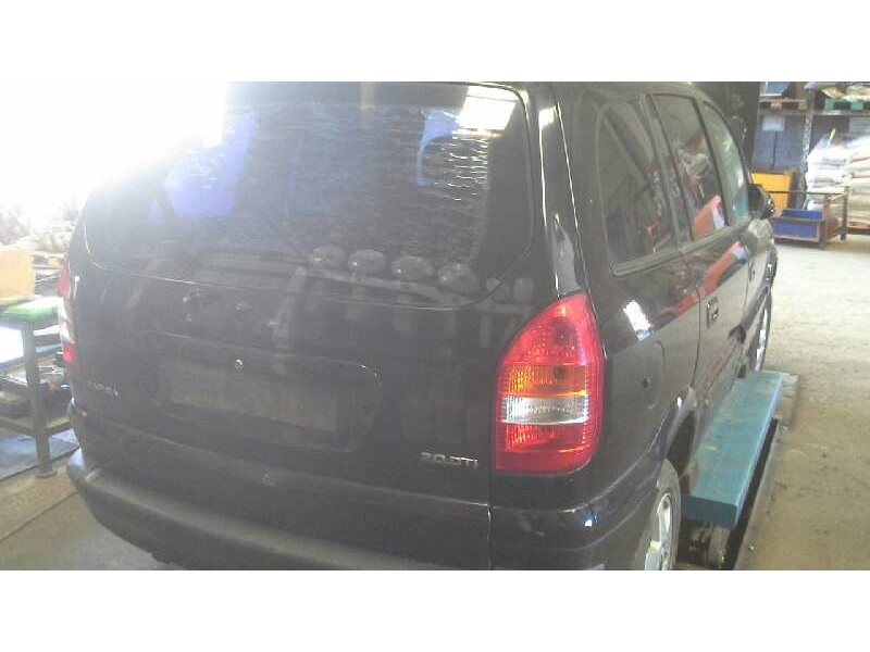 opel zafira a del año 2004