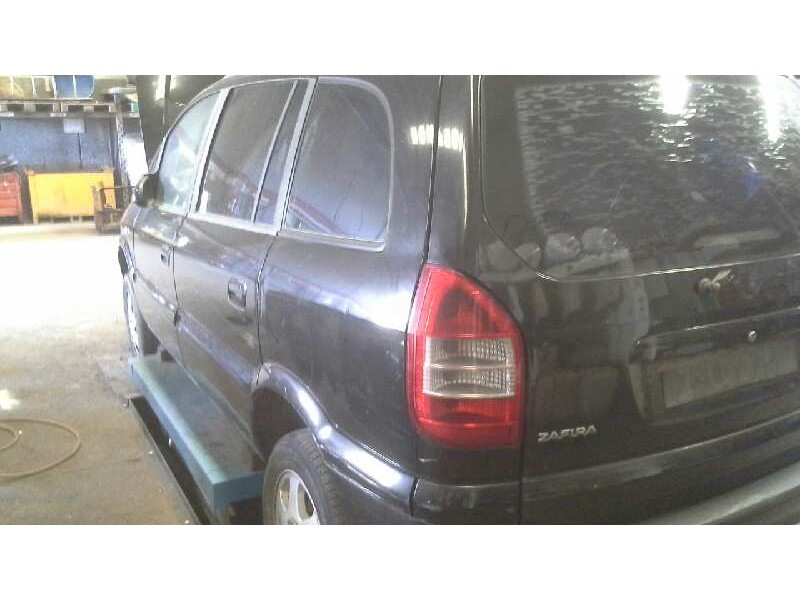 opel zafira a del año 2004