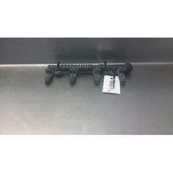 Recambio de rampa inyectora para opel corsa c comfort referencia OEM IAM 1928404261  