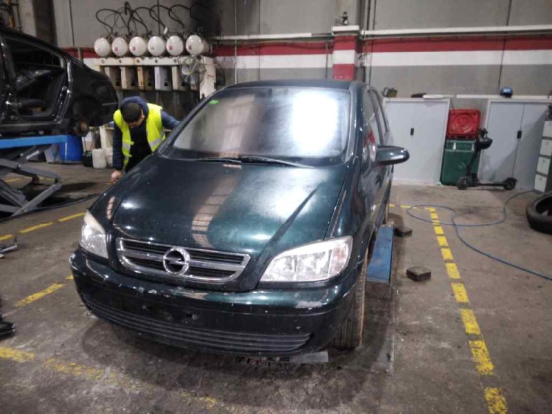 opel zafira a del año 2004