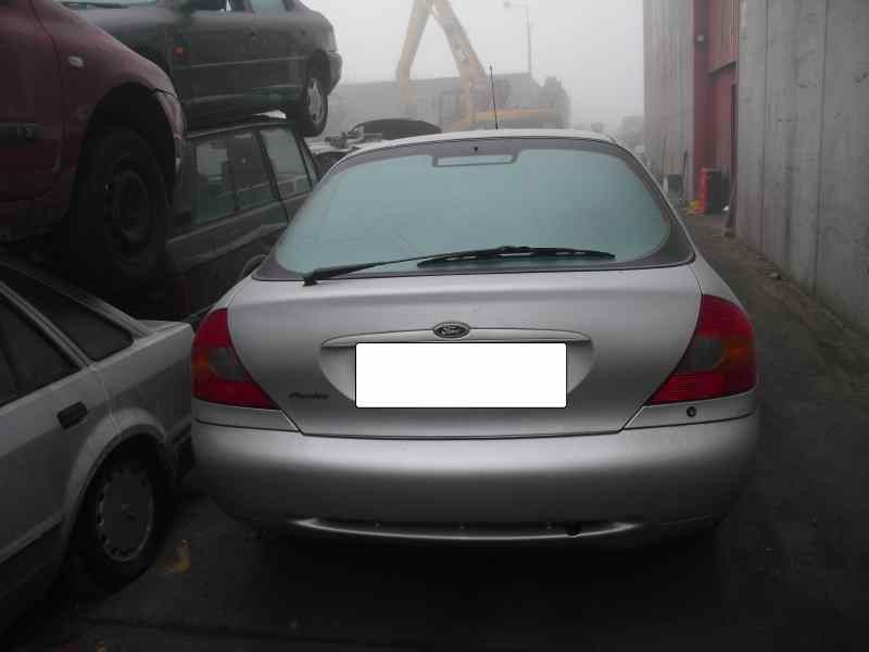ford mondeo berlina (gd) del año 1999