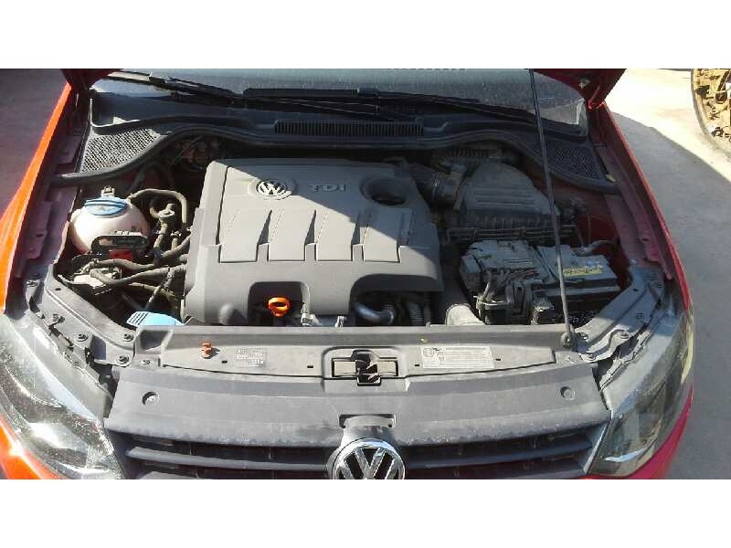 volkswagen polo (6r1) del año 2010