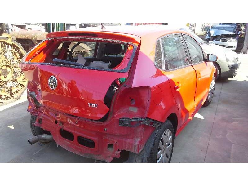 volkswagen polo (6r1) del año 2010