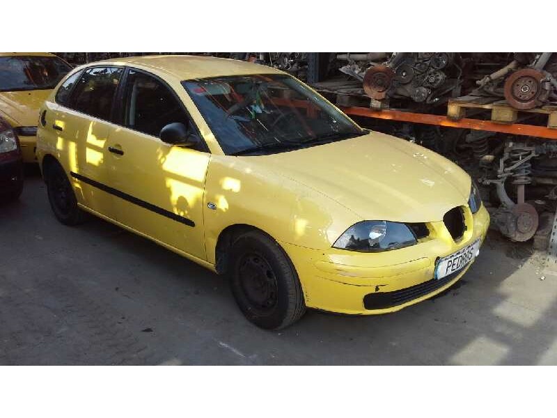 seat ibiza (6l1) del año 2003