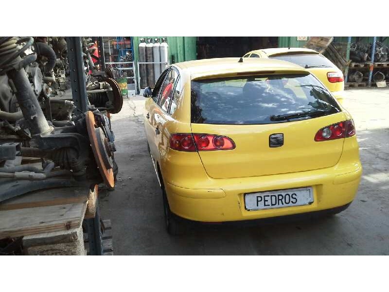 seat ibiza (6l1) del año 2003