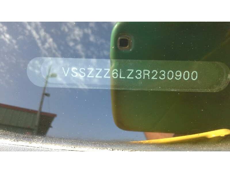 seat ibiza (6l1) del año 2003