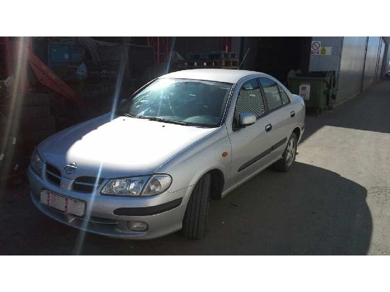nissan almera (n16/e) del año 2001