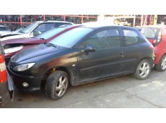 peugeot 206 berlina del año 2001