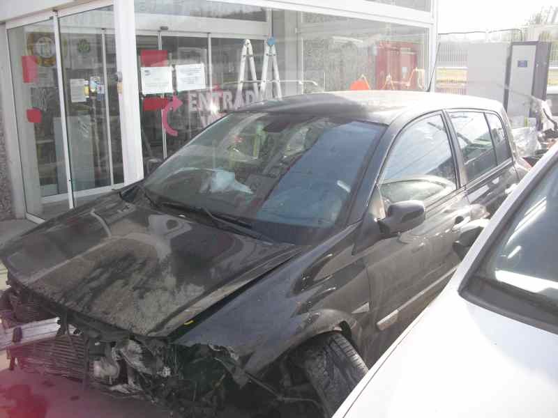 renault megane ii berlina 5p del año 2004