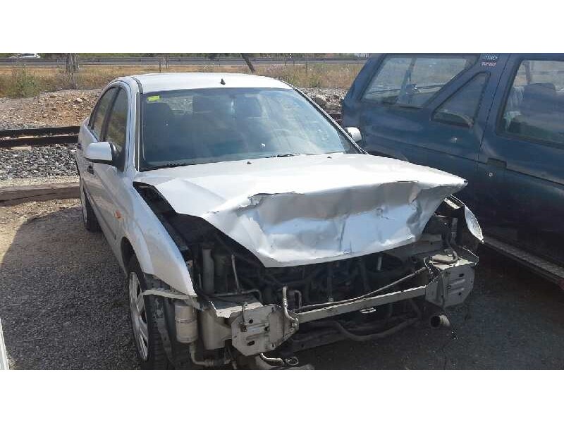 ford mondeo berlina (ge) del año 2001