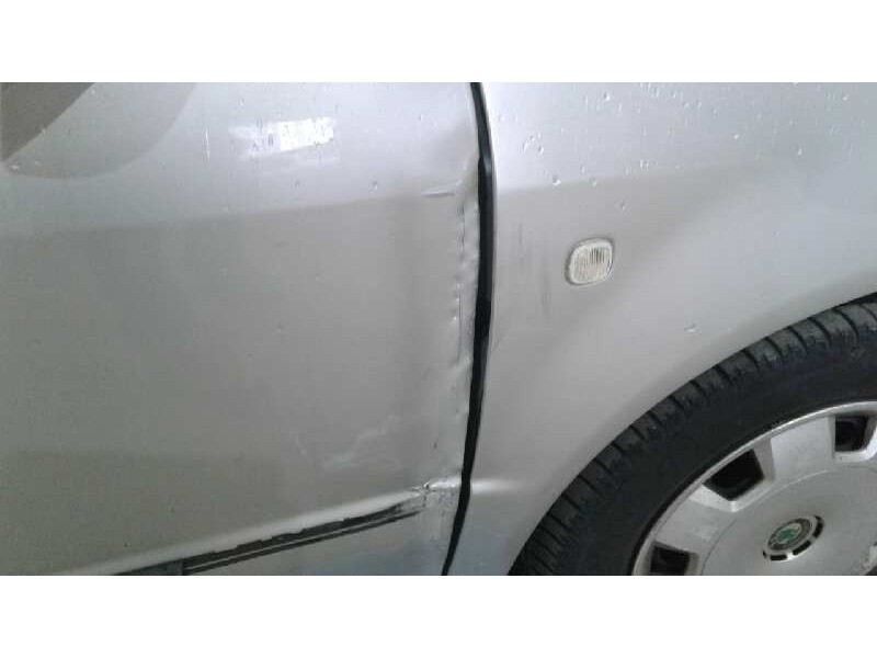 skoda fabia familiar (6y5) del año 2002