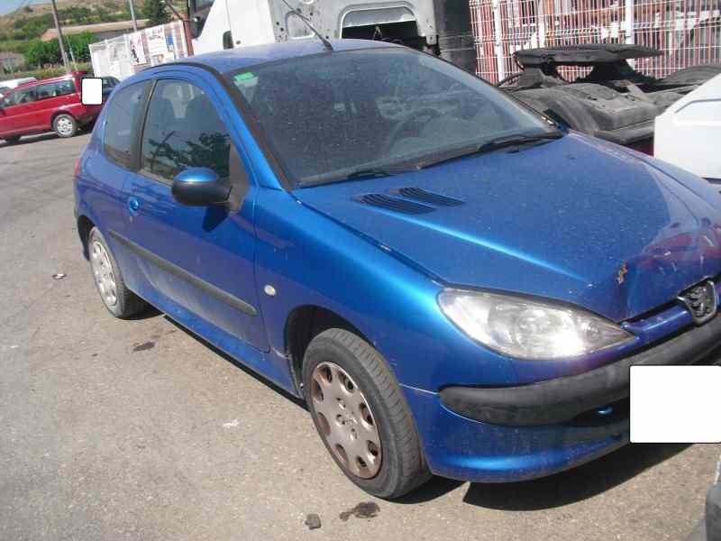 peugeot 206 berlina del año 2004