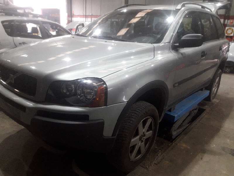 volvo xc90 del año 2004